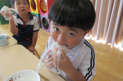 食育活動　秋　おにぎり